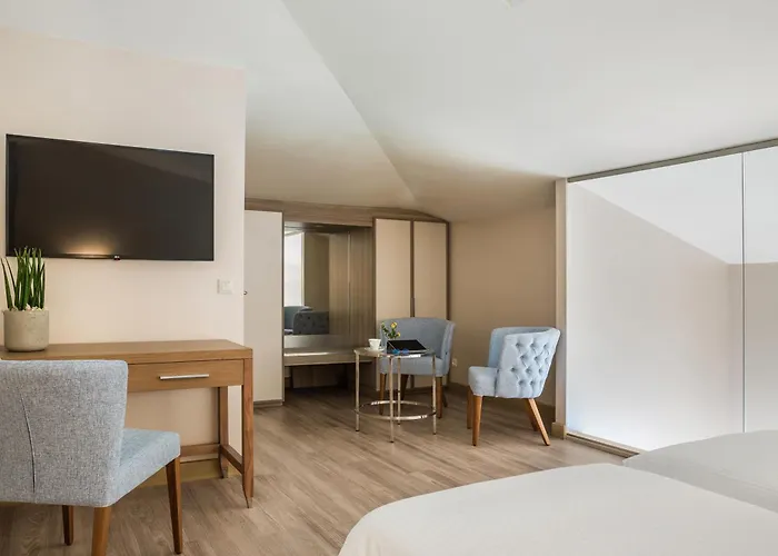 Electra Kefalonia & Livathos (Kefalonia)